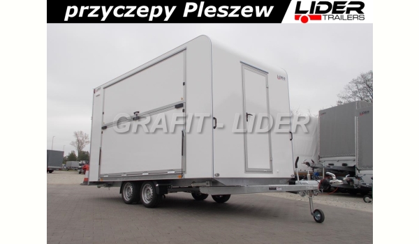 TP-055. przyczepa wystawowa TWSP 420T.01, 420x220x217cm, furgon izolowany, sandwich, tylna rampa, klapa boczna, schody, drzwi, DMC 2700kg